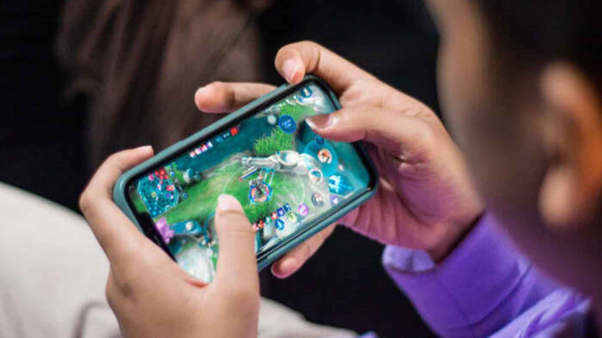 How Video Games Keep International Footballers Connected on Tour
